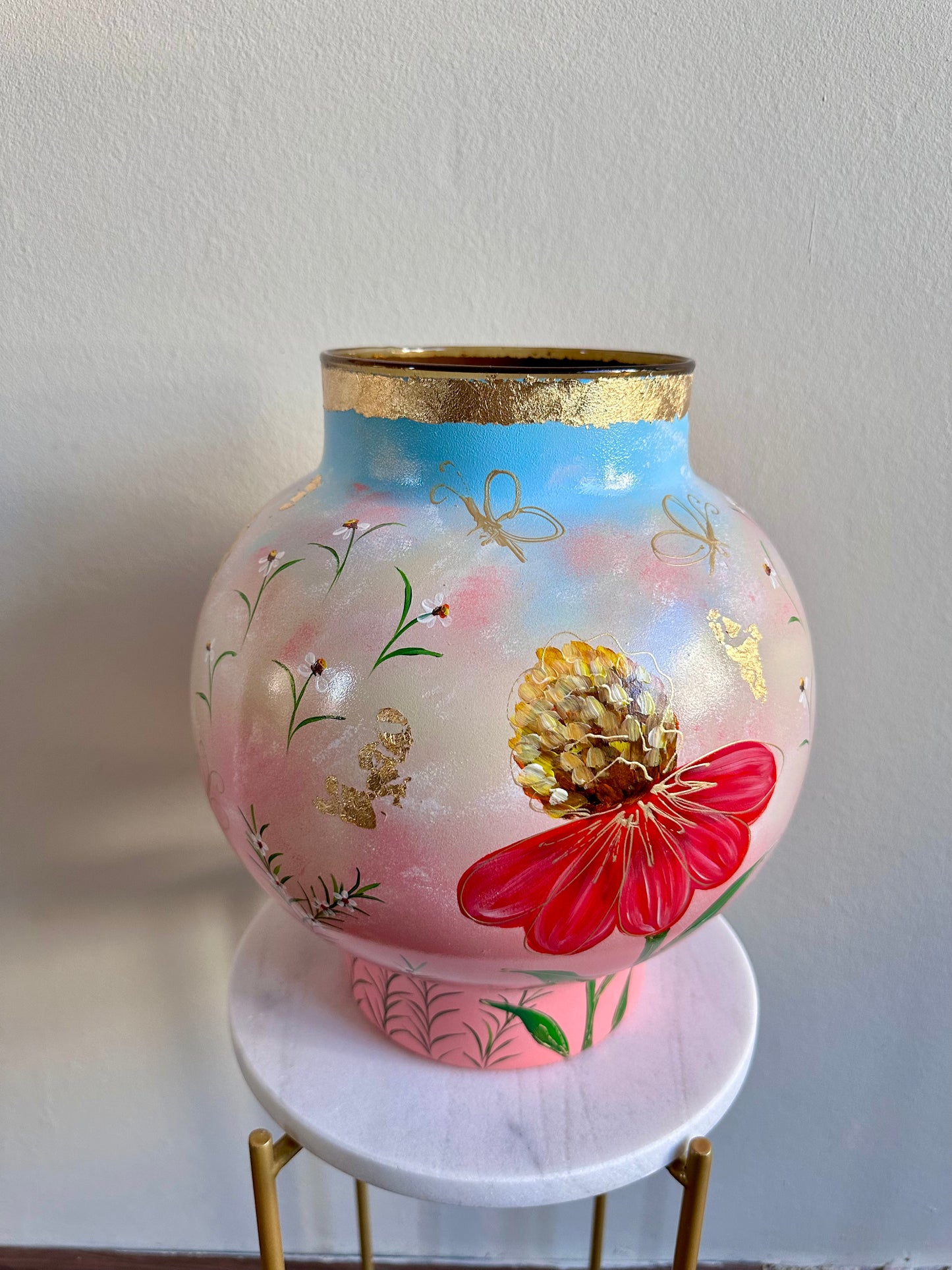 Hand-painted Flower Vase, 26 cm x 26 cm