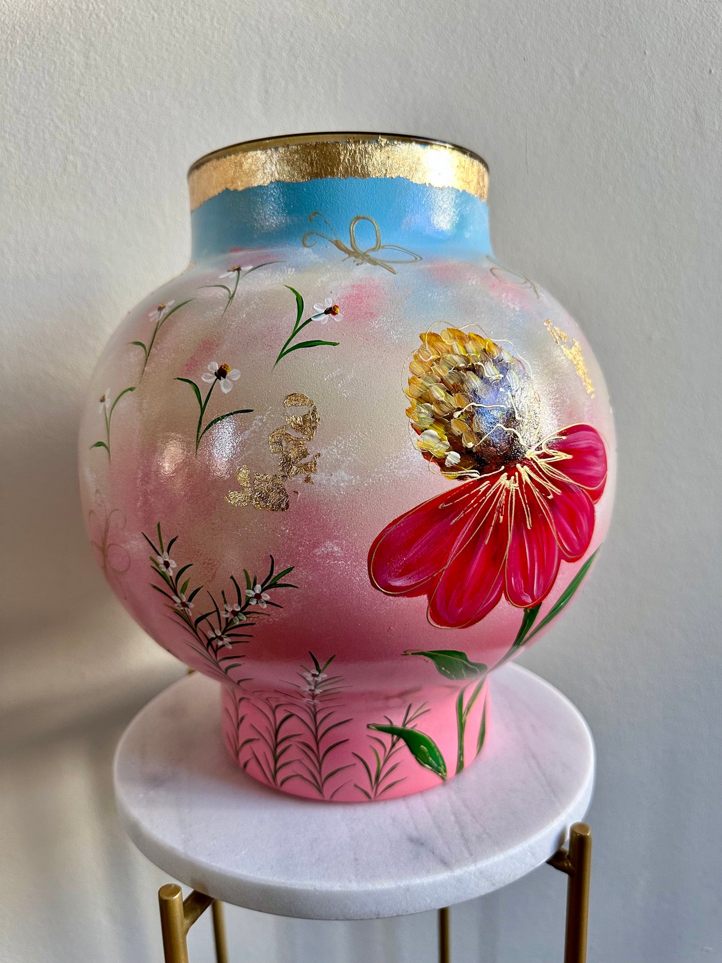 Hand-painted Flower Vase, 26 cm x 26 cm