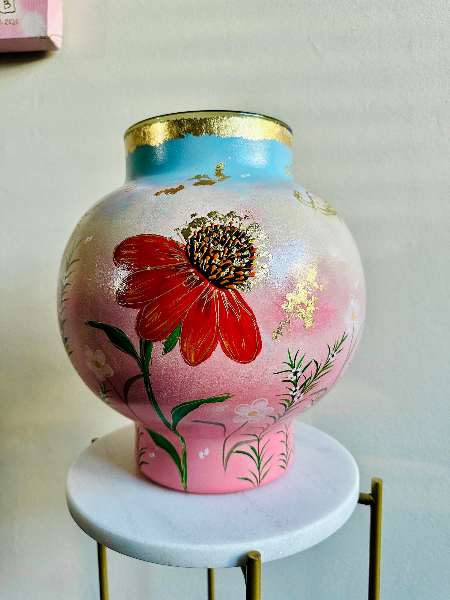 Hand-painted Flower Vase, 26 cm x 26 cm