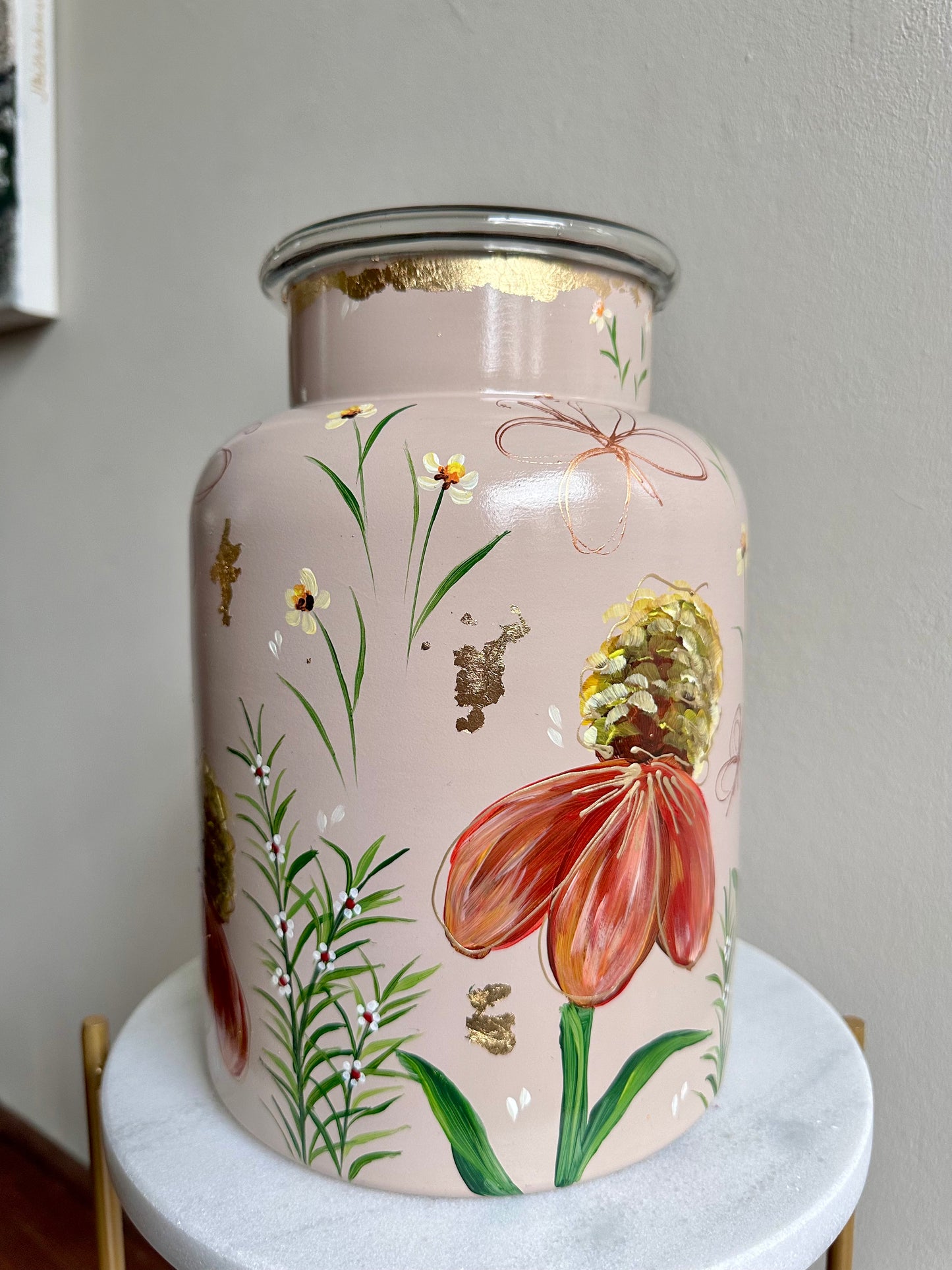 Hand-painted Flower Vase, 24 cm x 17 cm